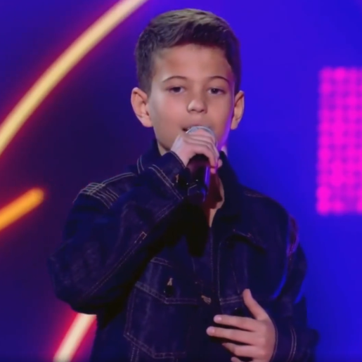 Cantor mirim de São João do Oeste participa do The Voice Kids