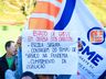 Servidores municipais fazem novo protesto na frente da prefeitura