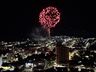 Moradores do Extremo Oeste celebram chegada de 2025 com fogos 
