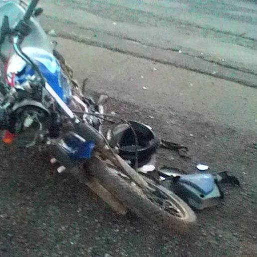 Motociclista fica gravemente ferido em colisão frontal na BR 163