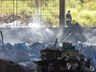 VÍDEO: Incêndio destrói materiais recicláveis da ACOMAR 