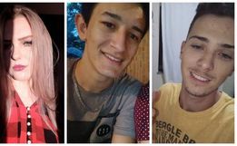 Jovens que morreram em acidente entre carro e van em SC são velados juntos