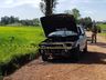Motorista abandona veículo em chamas no interior de Tunápolis