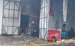 Incêndio destrói parte de cooperativa em São Lourenço do Oeste