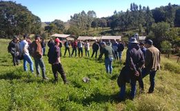 35 produtores participam do primeiro curso de gado de corte em Anchieta