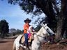 Família de São Bernardino pede ajuda para tratamento da filha com doença rara 