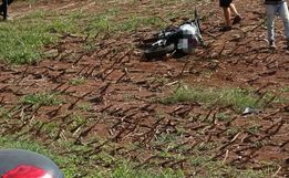 Duas pessoas ficam feridas em colisão entre carro e moto na SC-163, em Iporã