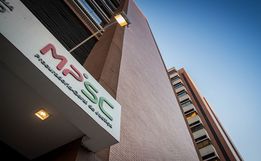 Médico que gravou pacientes com cenas de pornografia infantil é condenado em SJOeste
