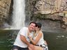 "Era pra ser a gente", diz casal de SC que visitou local antes de rocha cair em MG