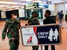 Avião com 62 a bordo some 4 minutos após decolar na Indonésia
