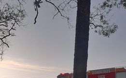 Acidente na SC-305 deixa duas pessoas feridas 