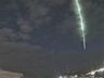 Vídeo mostra raro meteoro cruzando o céu de Santa Catarina