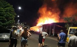 Metalúrgica é atingida por incêndio em Mondaí