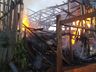Bombeiros usam 44 mil litros de água para combater incêndio em Cedro
