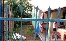Jovem é assassinada e familiares são feridos com golpes de faca no Oeste