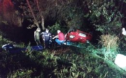 Veículo de São Miguel do Oeste se envolve em grave acidente no Paraná
