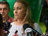 Defesa de Daniela Reinehr quer votação separada do processo de impeachment