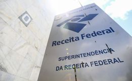 Arrecadação de impostos supera R$ 200 bilhões em julho