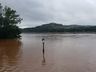 Cheia do Rio Uruguai suspende travessia da balsa em Mondaí