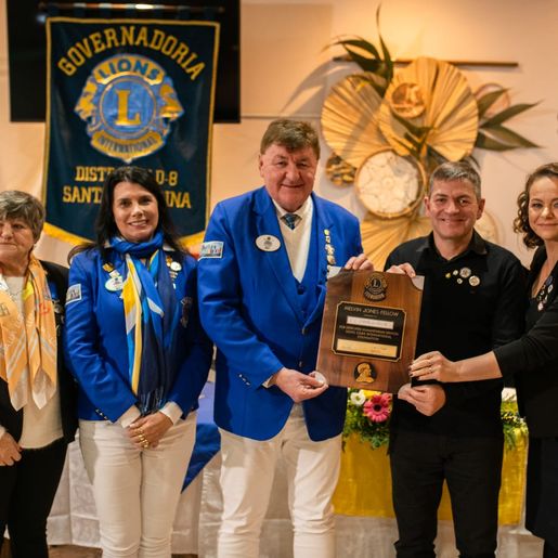 Lions Clube Iporã do oeste é agraciado com título  Melvin Jones