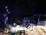 Vídeo: Carro capota, bate em árvore e condutor abandona local em SMOeste