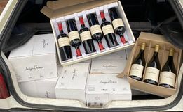 Polícia Militar apreende 11 caixas de vinho em Guaraciaba