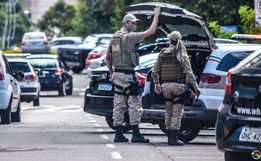 Jovem rouba do próprio irmão e acaba preso em São Miguel do Oeste