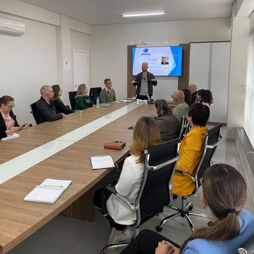 AMEOSC reúne 19 municípios para alinhar ações e impulsionar turismo regional