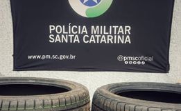 Suspeitos de receptação de pneus furtados são presos pela PM