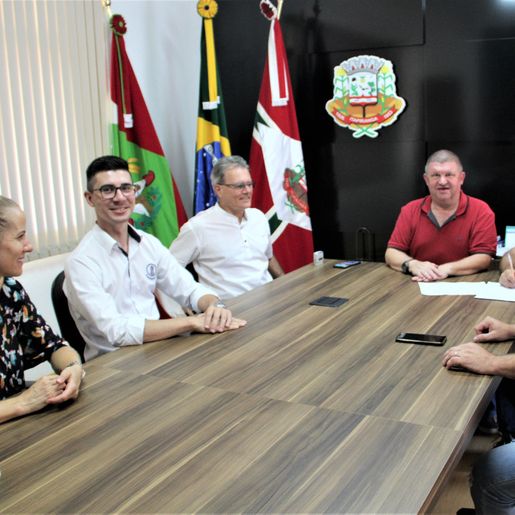Itapiranga define início de três obras na cidade e interior
