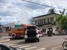 Caminhão de recolha de lixo é atingido por incêndio