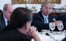 Governo vai criar programa de renda mínima após a pandemia, diz Guedes
