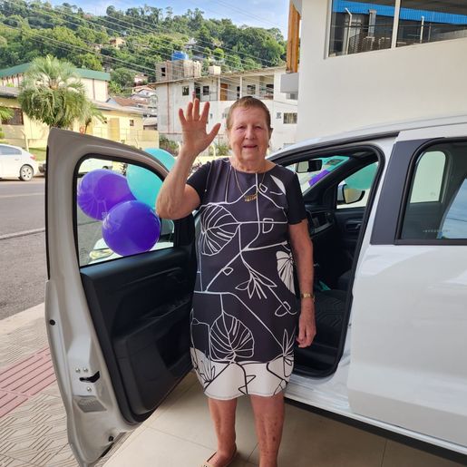 Sicoob Creditapiranga entrega carro e motos a sorteados da Promoção Capital da Sorte 