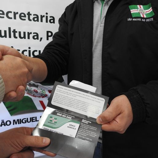 Programa Bônus Agrícola recarrega cartões de agricultores em SMO