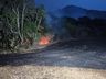 Bombeiros trabalham três horas e meia em incêndio no interior 