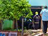 Fotos; Incêndio consome camionete em garagem de edifício em SMOeste