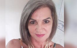 Jovem recebeu amigos em casa após matar a mãe e escondê-la no banheiro