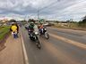 FOTOS: Bolsonaro participa de motociata com prefeito de Chapecó na carona