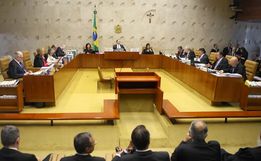 Maioria do STF vota por manter símbolos religiosos em órgãos públicos