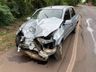 Colisão entre carro e camionete deixa feridos na BR-282