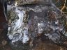 Grave acidente deixa veículo destruído por incêndio no interior