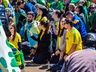 Imagens: Manifestantes pedem intervenção Federal em frente ao 14ºRCMec