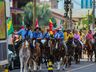 Cavalgada pelas ruas da cidade marca o Dia do Gaúcho em São Miguel do Oeste