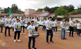 Duas prefeituras promovem desfile cívico neste sábado