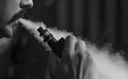 Psicóloga alerta sobre o crescente uso de vapes entre adolescentes em São José do Cedro