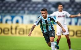  Grêmio vence Lanús e fica a um empate da classificação na Sul-Americana