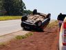 Veículo sai da pista e capota na SC-163