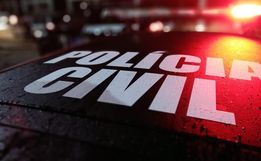 PC prende homem suspeito de importunar crianças nas redes sociais em Barra Bonita 