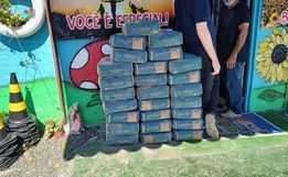 Voluntários se unem para mutirão da creche que sofreu ataque em Blumenau