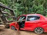 Mulher grávida sofre ferimentos em acidente entre carro e trator em Itapiranga